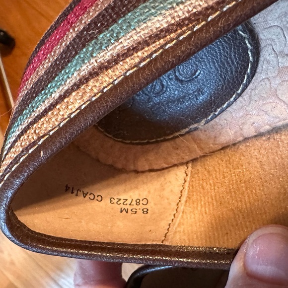 B.O.C. Born Concepts Franki Espadrilles Rainbow Stripe Canvas Shoes Wmn Size 8.5 - Picture 6 of 7